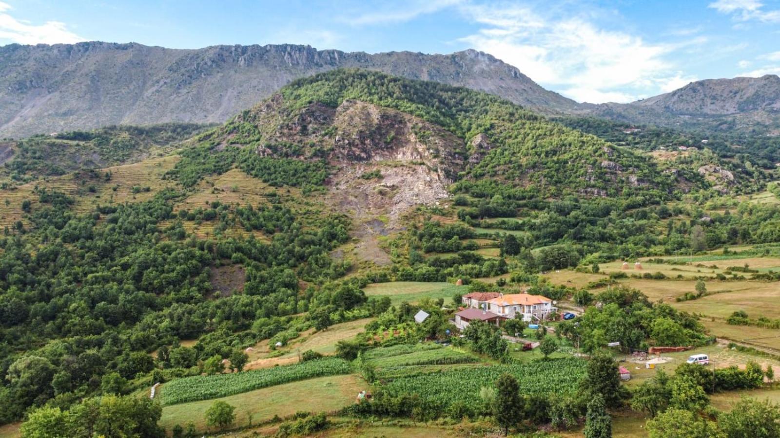 Vila Disha Tiranë Ngoại thất bức ảnh